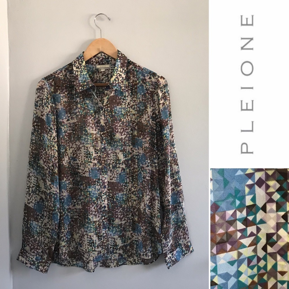 Pleione Geometric Button Down Blouse in Purple & Blue • L